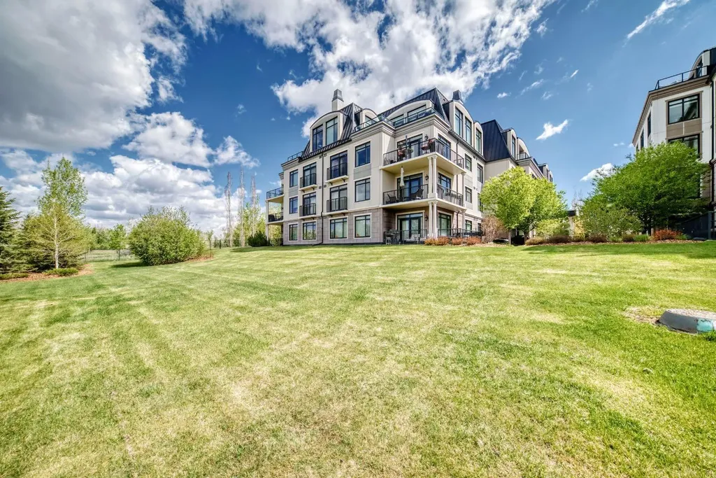 121 Quarry Way SE Calgary AB T2C 5J1
