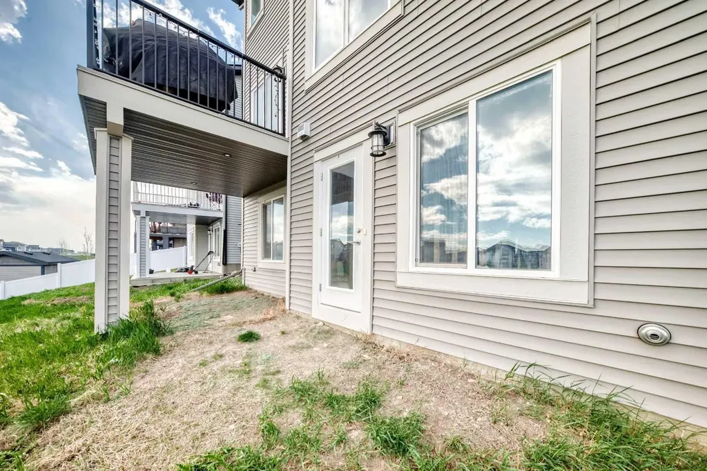 222 Knight Avenue Crossfield AB T0M0S0