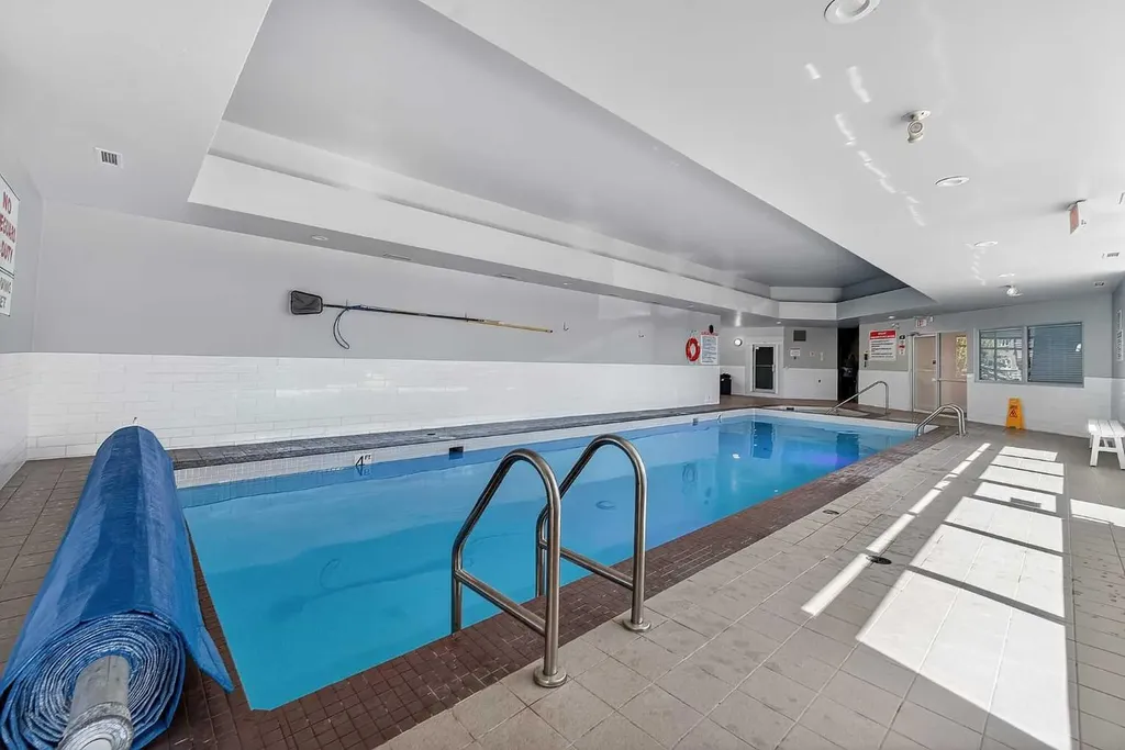 2031 Edenwold Heights NW Calgary AB T3A 3Y2