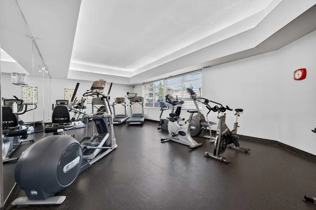 2031 Edenwold Heights NW Calgary AB T3A 3Y2