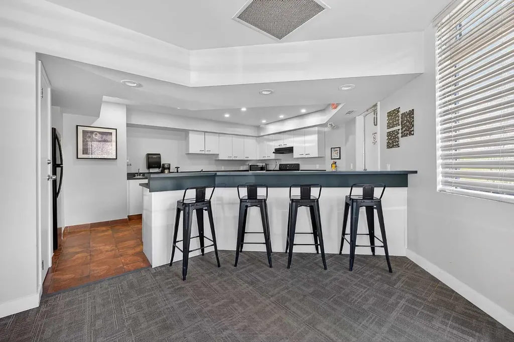 2031 Edenwold Heights NW Calgary AB T3A 3Y2