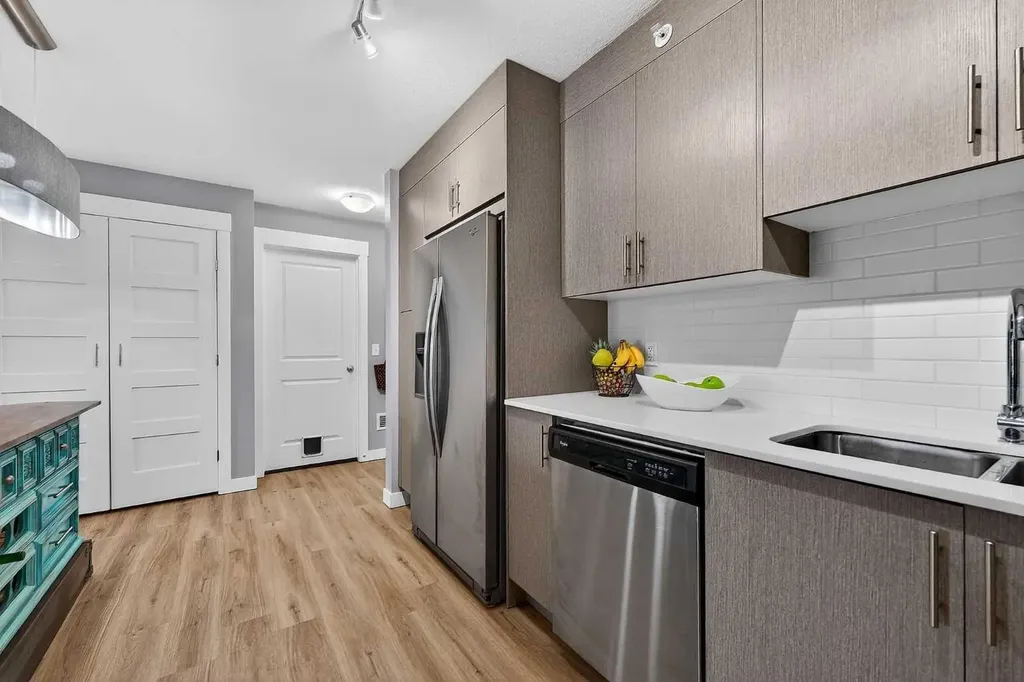 302 Skyview Ranch Drive NE Calgary AB T3N0P5