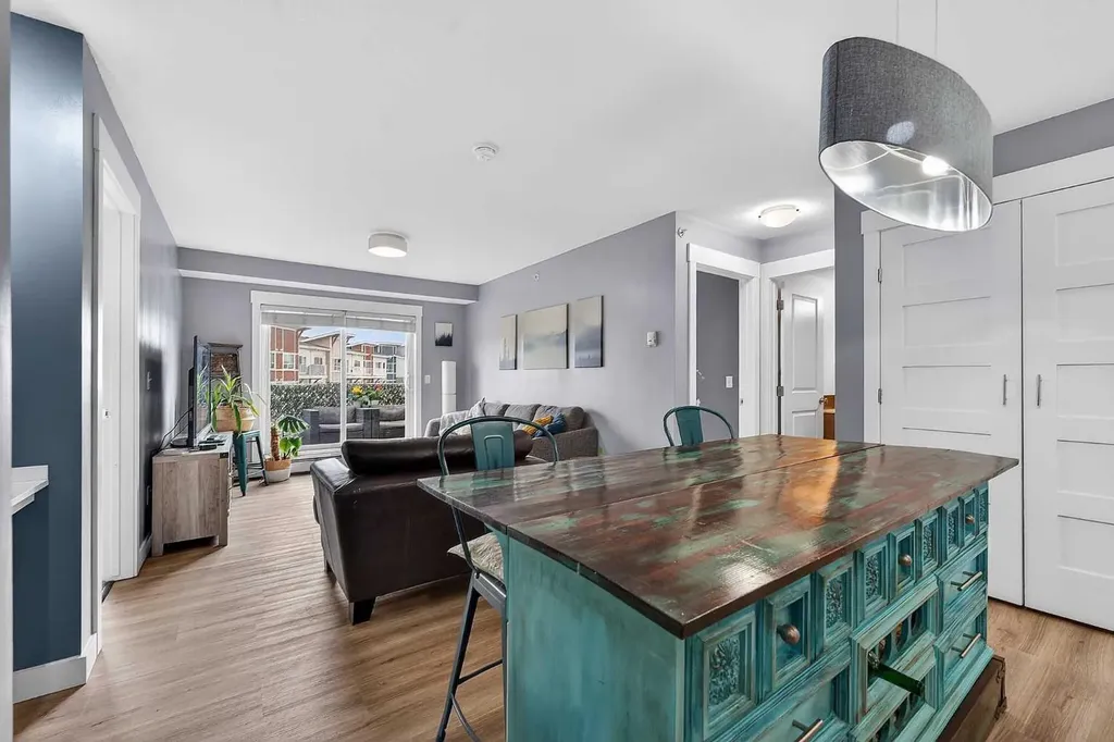 302 Skyview Ranch Drive NE Calgary AB T3N0P5