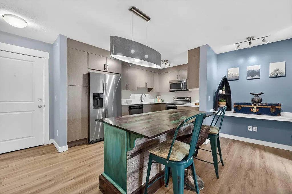302 Skyview Ranch Drive NE Calgary AB T3N0P5