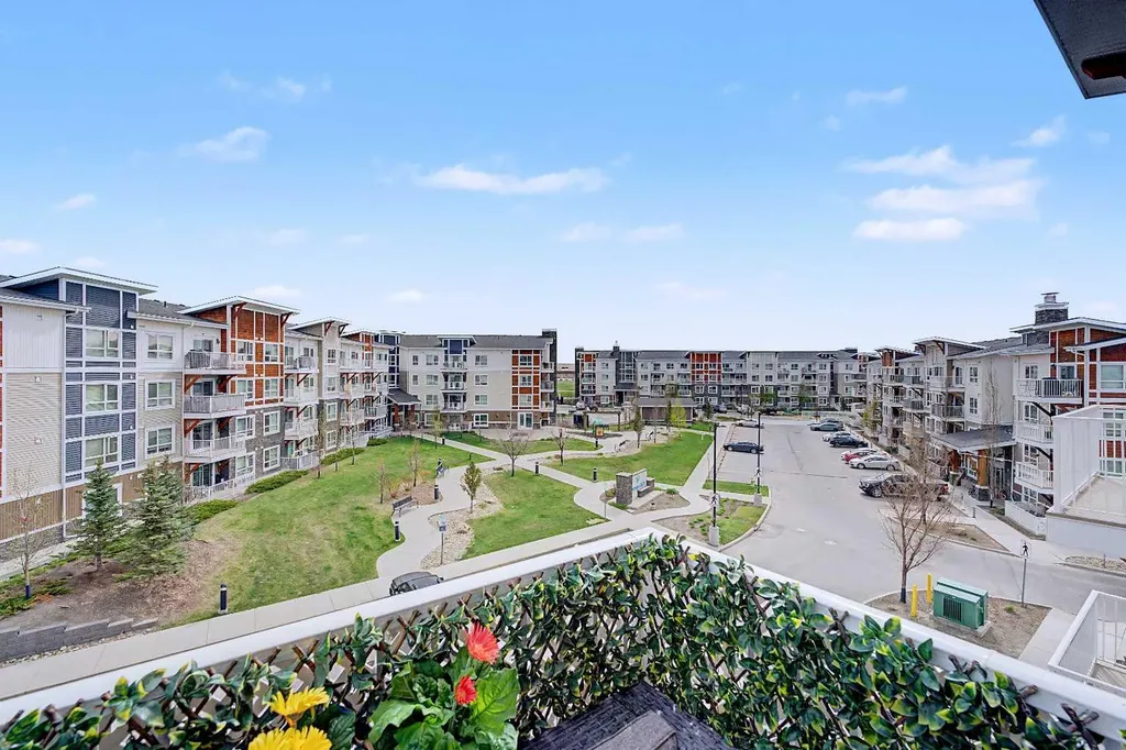 302 Skyview Ranch Drive NE Calgary AB T3N0P5