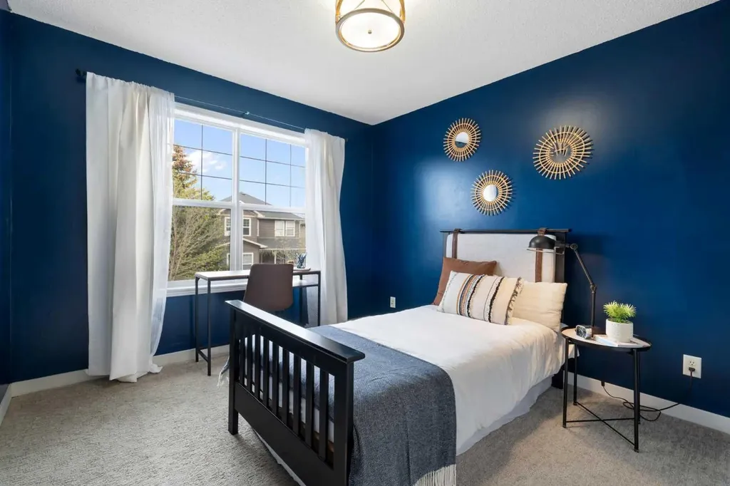 136 Prestwick Estate Way SE Calgary AB T2Z 3Z2