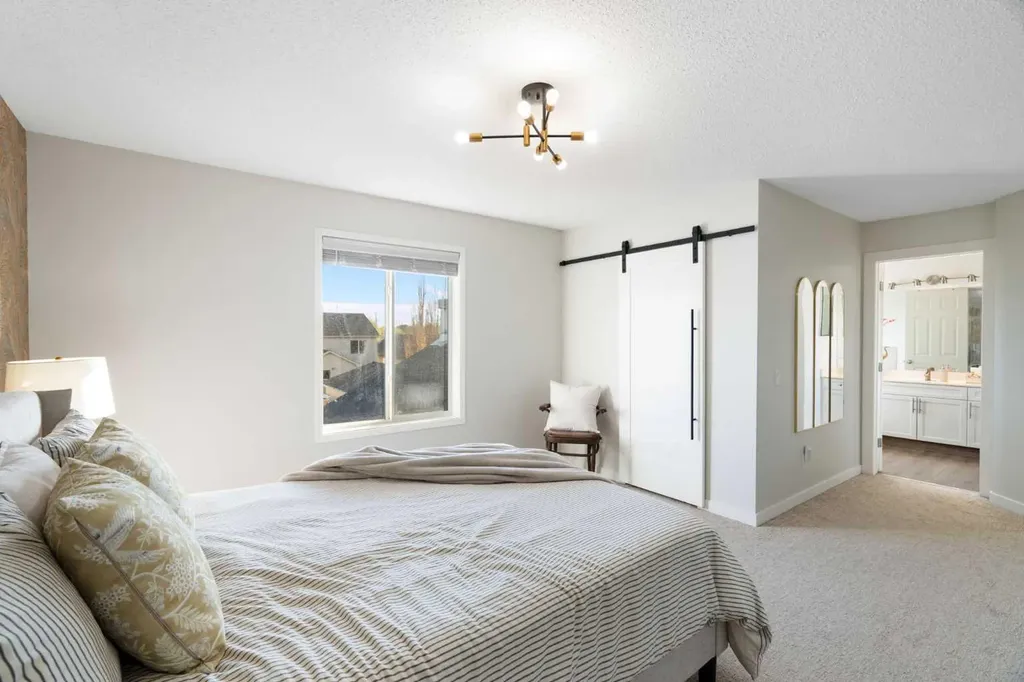 136 Prestwick Estate Way SE Calgary AB T2Z 3Z2