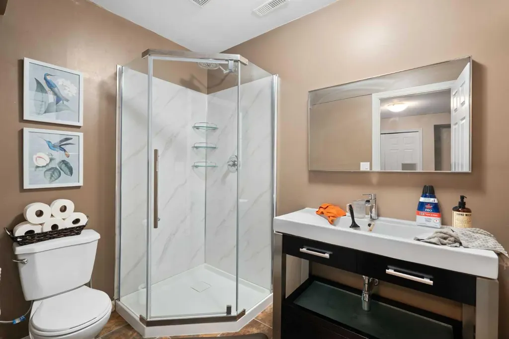 136 Prestwick Estate Way SE Calgary AB T2Z 3Z2