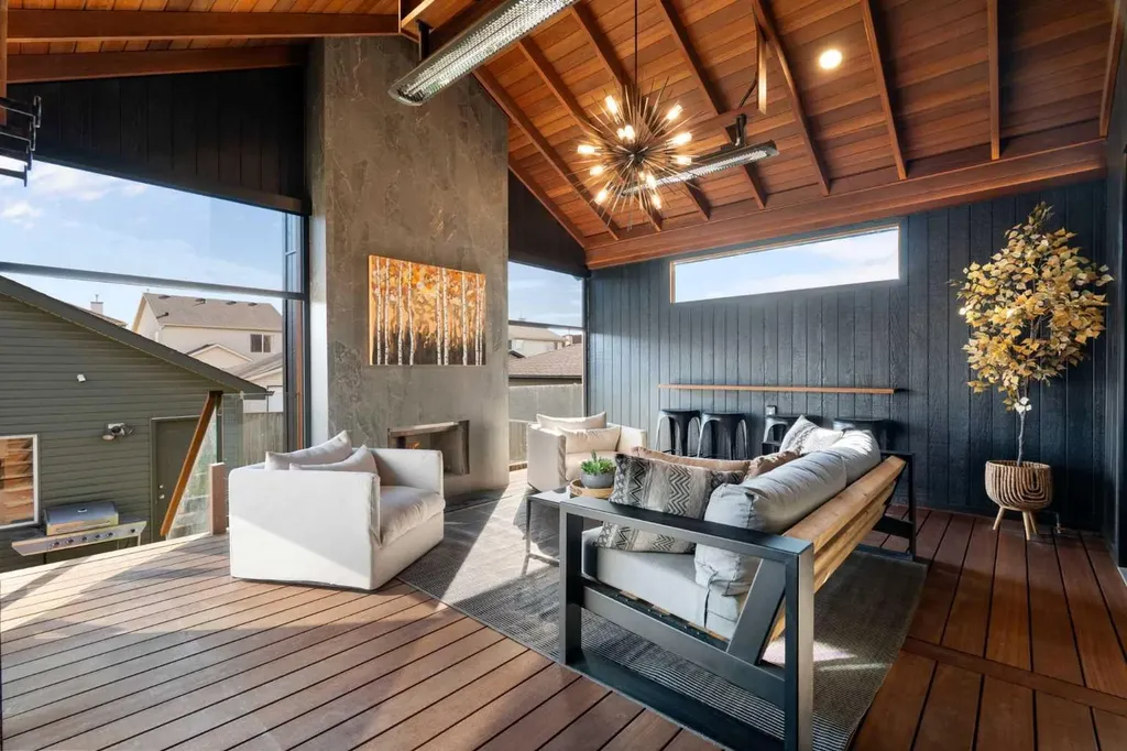 136 Prestwick Estate Way SE Calgary AB T2Z 3Z2