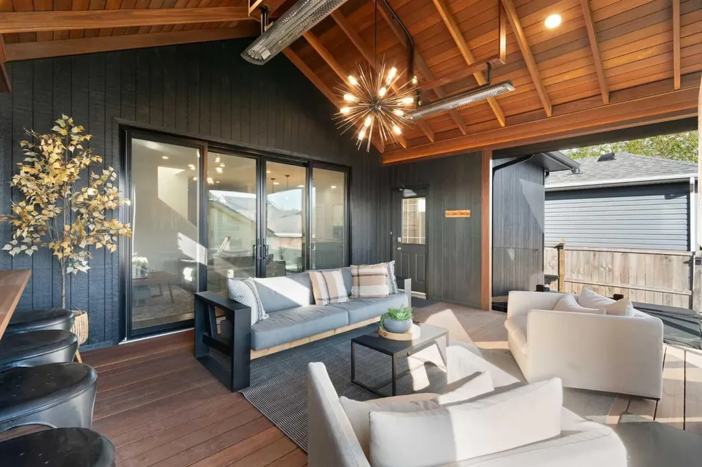 136 Prestwick Estate Way SE Calgary AB T2Z 3Z2