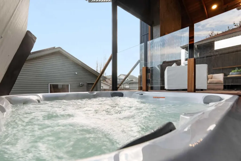 136 Prestwick Estate Way SE Calgary AB T2Z 3Z2