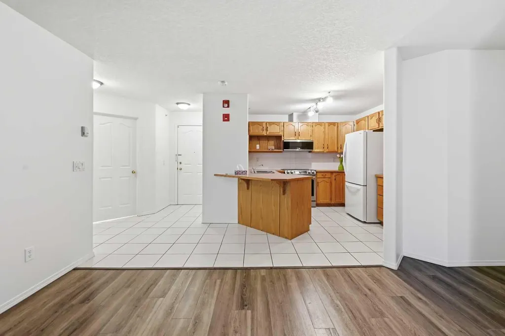 165 Manora Place NE Calgary AB T2A 7X5