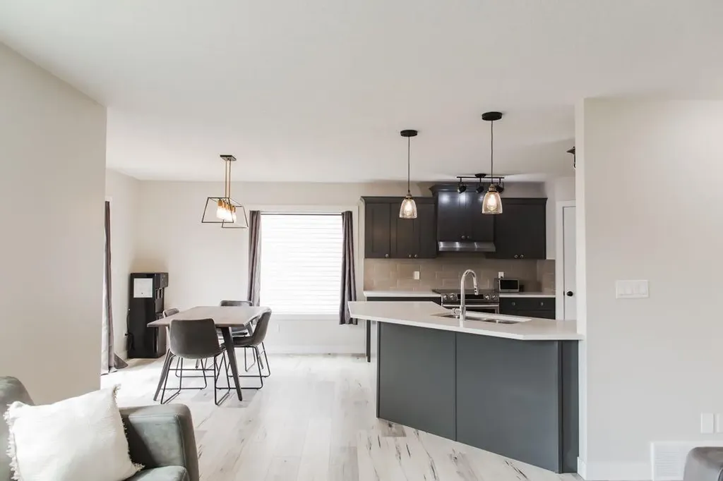 10301 128 Avenue Grande Prairie AB T8V 6S9