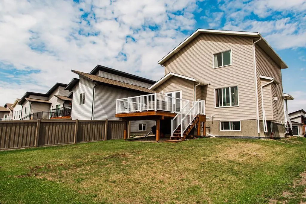 10301 128 Avenue Grande Prairie AB T8V 6S9