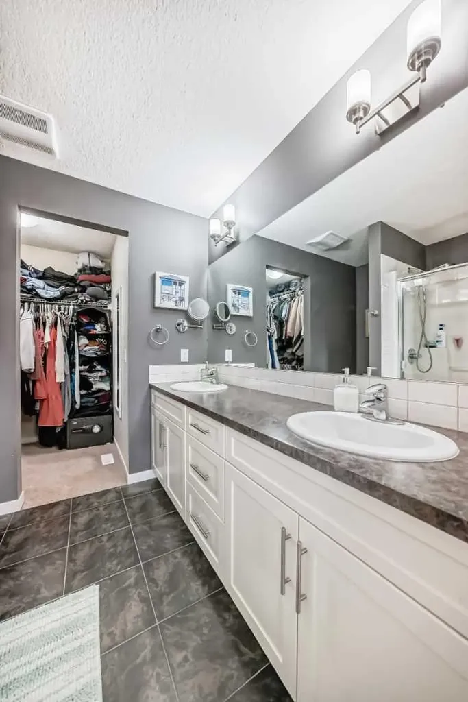 144 Copperpond Parade SE Calgary AB T2Z5A9