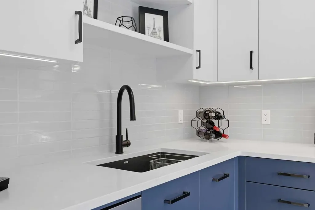 160 Silvergrove Hill NW Calgary AB T3B 4Z5