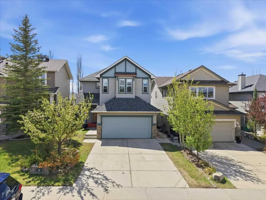 305 Evanston View NW Calgary AB T3P 1G2