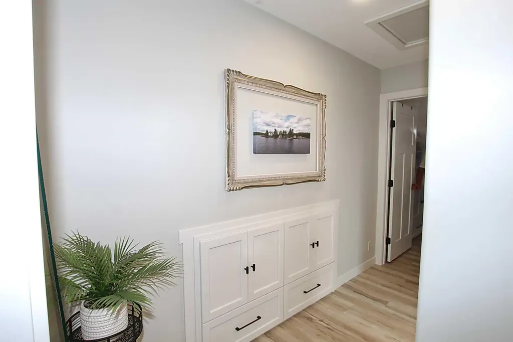 108 Marina Bay Court Sylvan Lake AB T4S 1E9