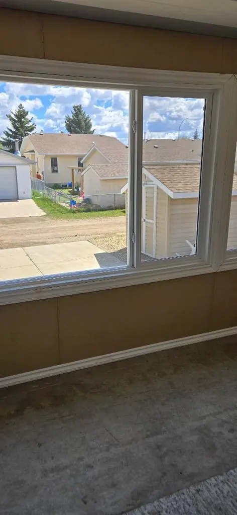 5415 47 Street Lacombe AB T4L1H5