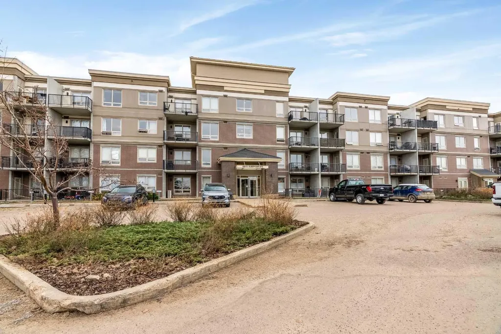 204 Sparrow Hawk Drive Fort Mcmurray AB T9K0P1