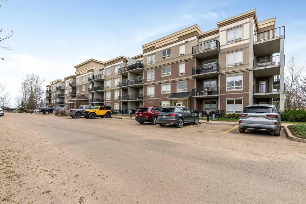 204 Sparrow Hawk Drive Fort Mcmurray AB T9K0P1