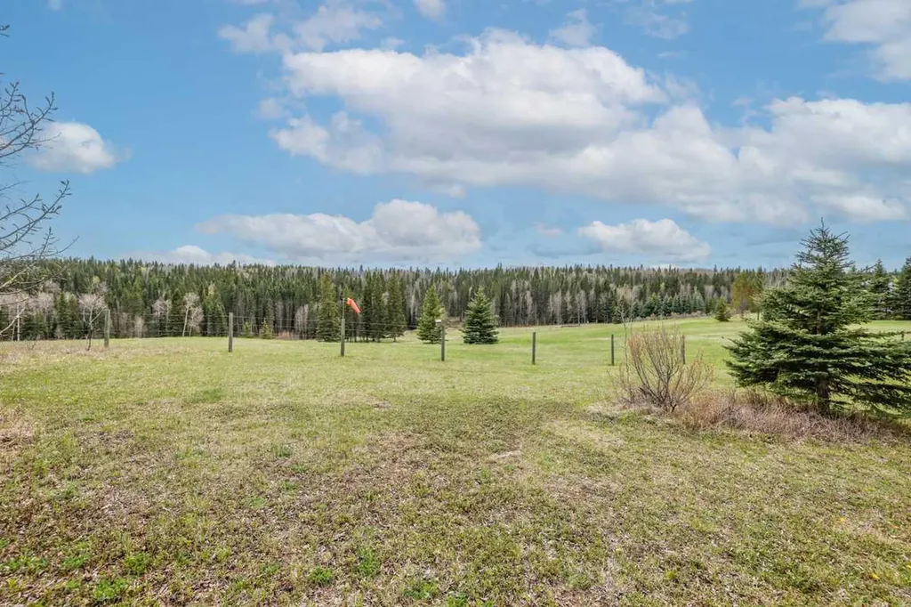 320070 163 Avenue W Rural Foothills County AB T0L 1W4