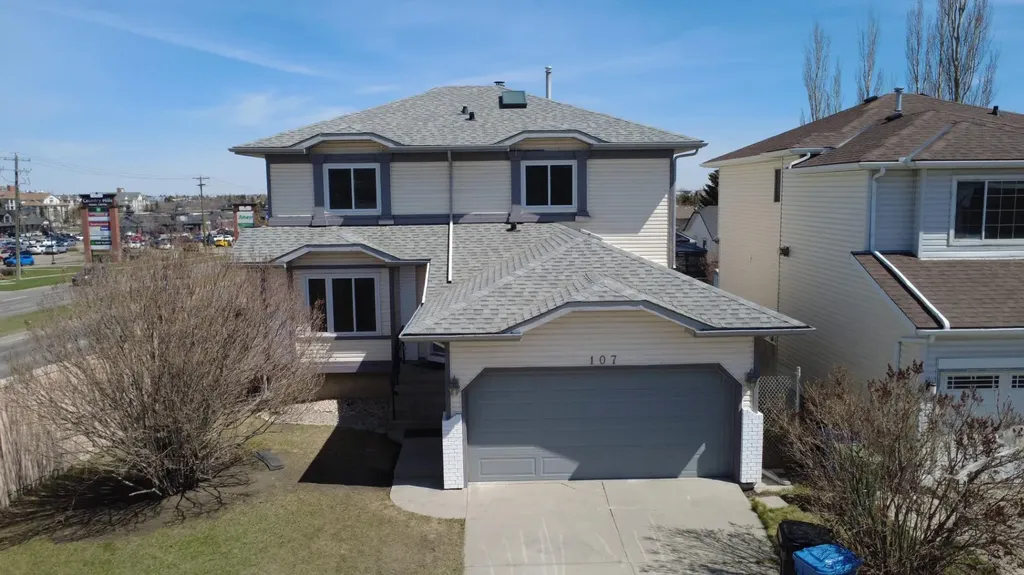 107 Harvest Oak Crescent NE Calgary AB T3K 4C9