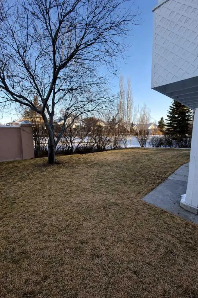 107 Harvest Oak Crescent NE Calgary AB T3K 4C9