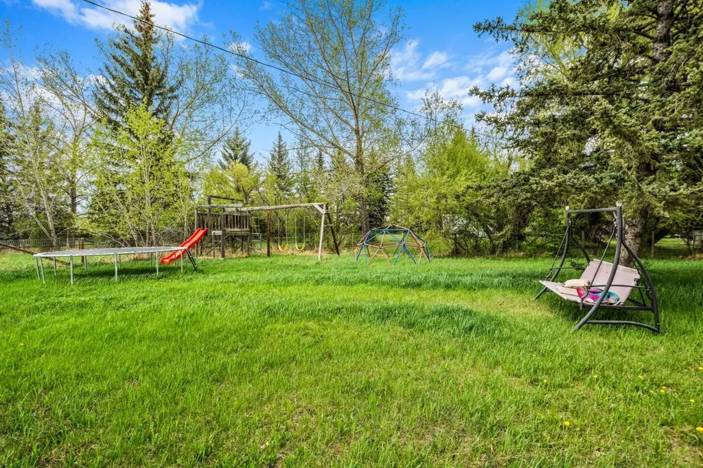 71 Prairie Schooner Estates Rural Rocky View County AB T1X 0J8