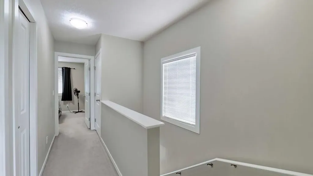 54 New Brighton Point SE Calgary AB T2Z 1B6