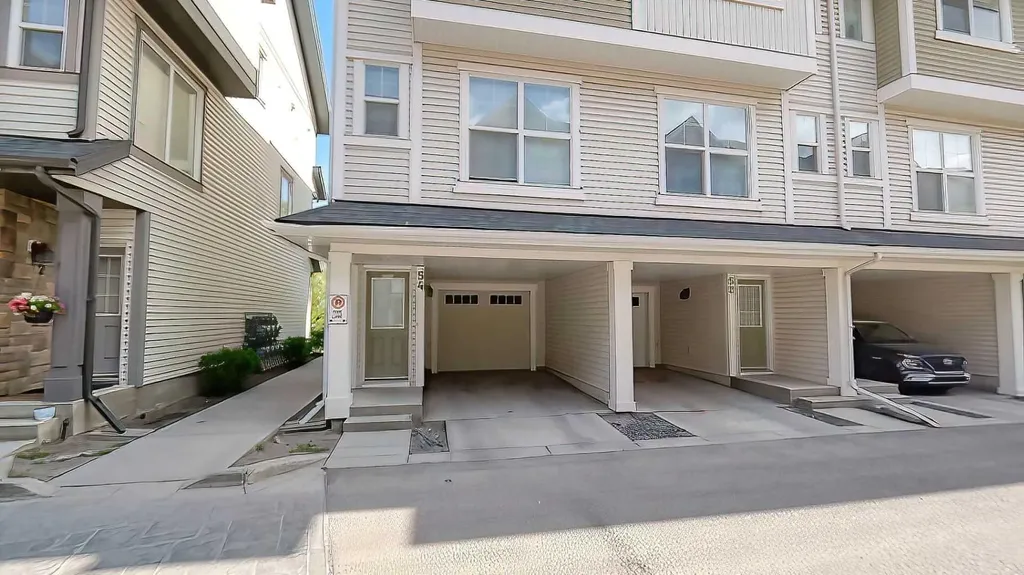 54 New Brighton Point SE Calgary AB T2Z 1B6