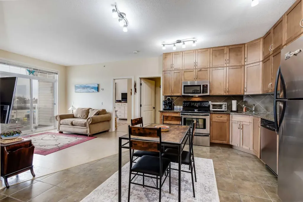 132 1 Avenue NW Airdrie AB T4B 3H4
