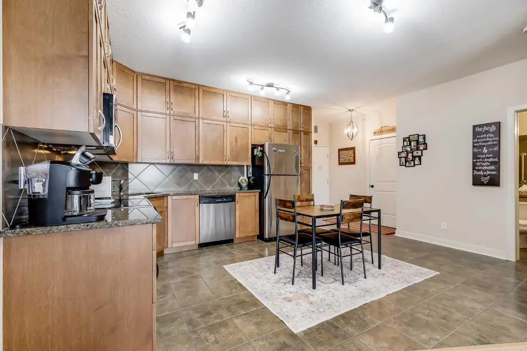 132 1 Avenue NW Airdrie AB T4B 3H4