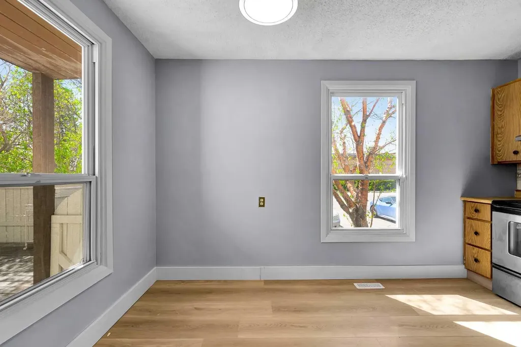 3200 60 Street NE Calgary AB T1Y 4K8