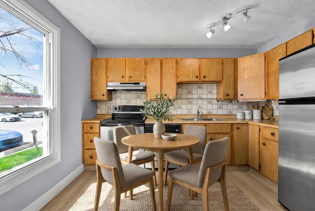3200 60 Street NE Calgary AB T1Y 4K8