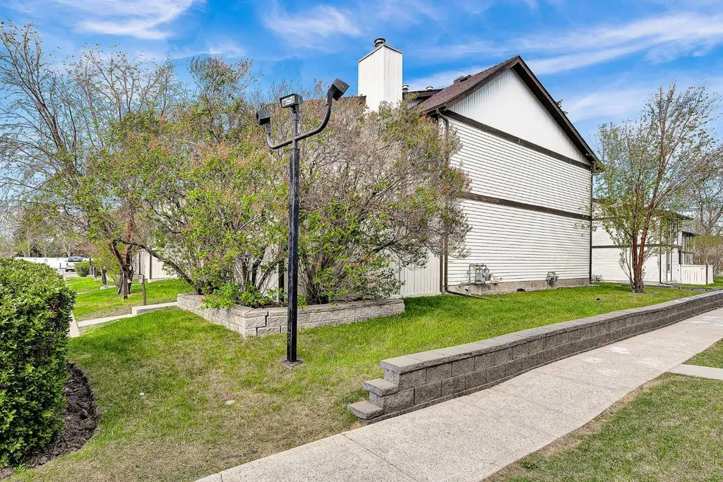 3200 60 Street NE Calgary AB T1Y 4K8