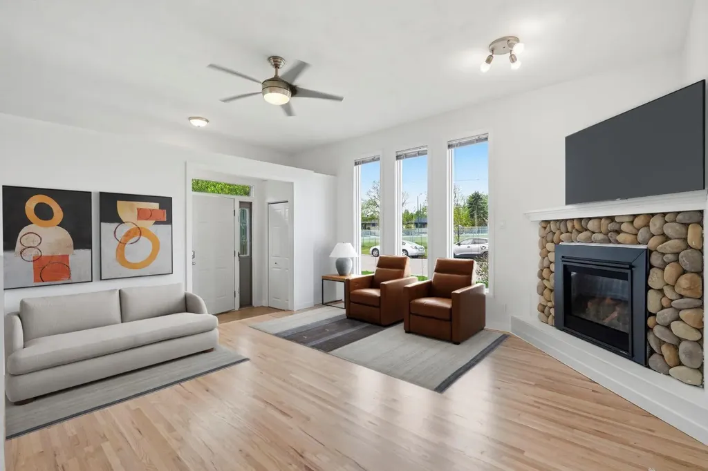 5212 Terry Road NW Calgary AB T2K 3B6