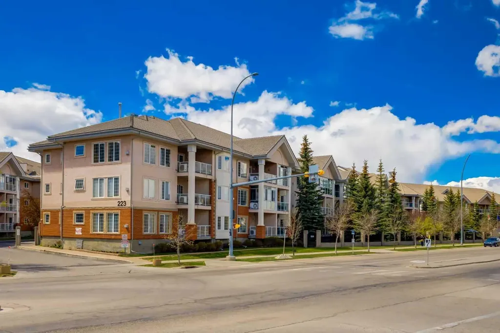 223 Tuscany Springs Boulevard NW Calgary AB T3L 2M2