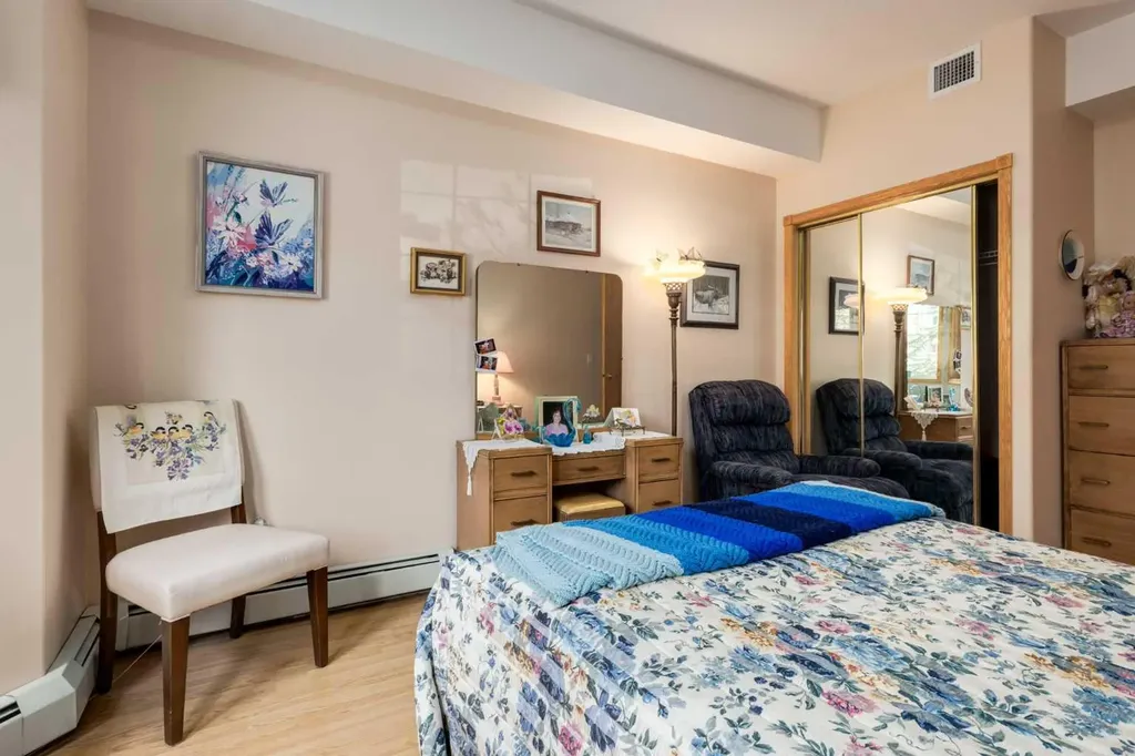 223 Tuscany Springs Boulevard NW Calgary AB T3L 2M2