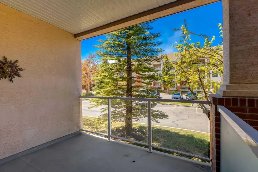 223 Tuscany Springs Boulevard NW Calgary AB T3L 2M2