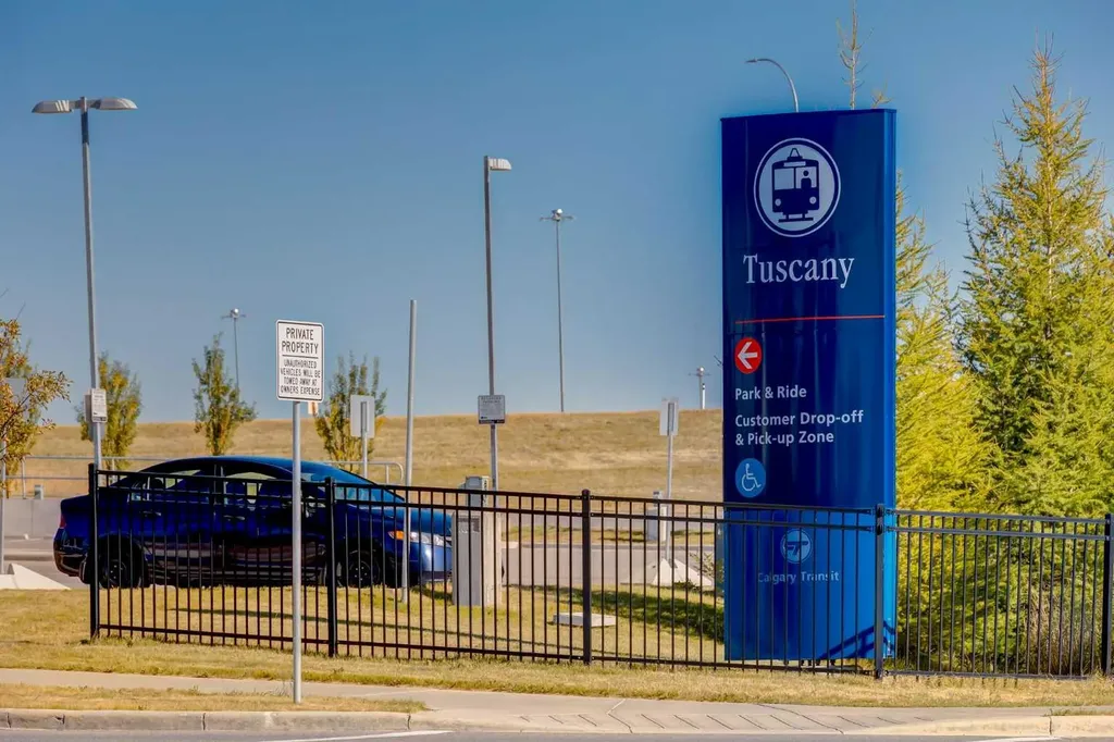 223 Tuscany Springs Boulevard NW Calgary AB T3L 2M2