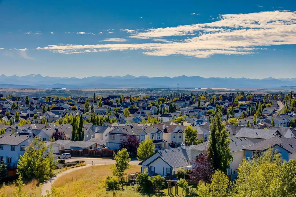 223 Tuscany Springs Boulevard NW Calgary AB T3L 2M2