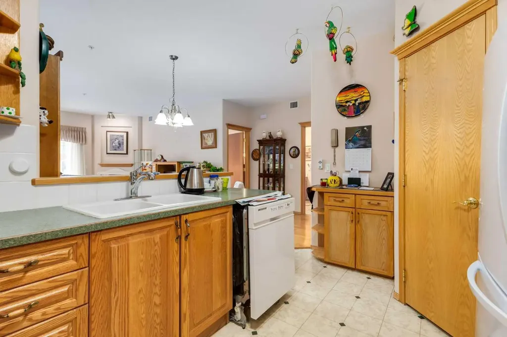 223 Tuscany Springs Boulevard NW Calgary AB T3L 2M2