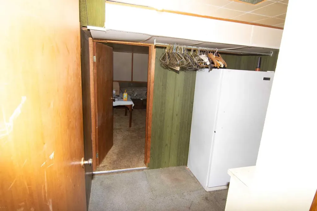 3403 19 Street NW Calgary AB T2L 2A9