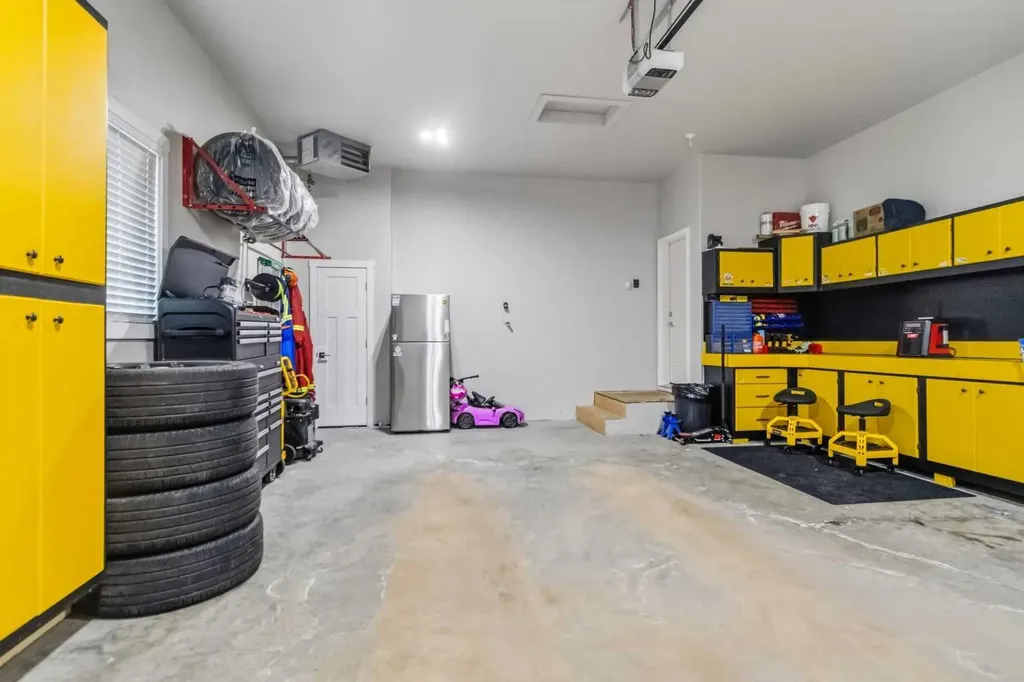 148 Beaverlodge Close Fort Mcmurray AB T9H2V5