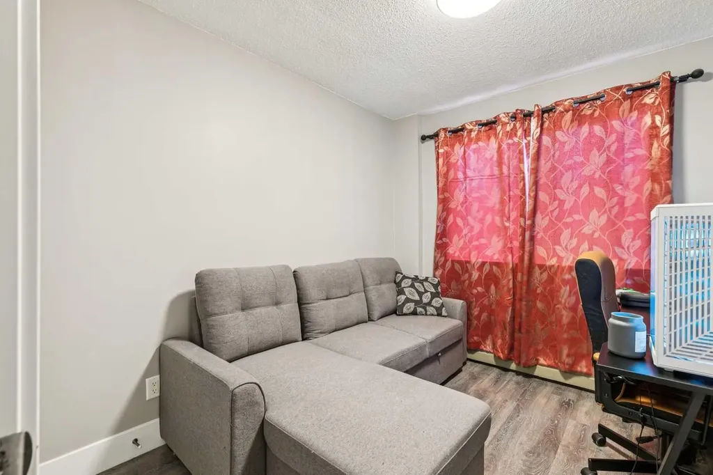 315 Heritage Drive SE Calgary AB T2H 1N2