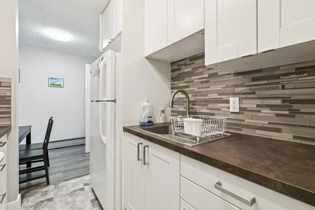 315 Heritage Drive SE Calgary AB T2H 1N2