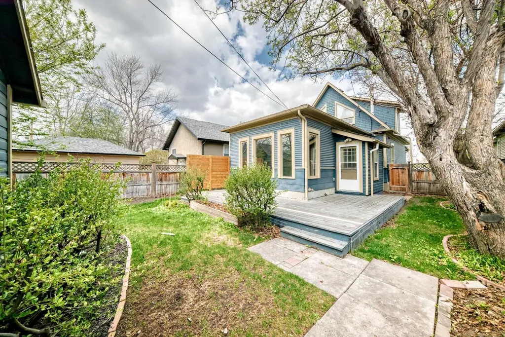 211 10 Avenue NE Calgary AB T2E 0X1
