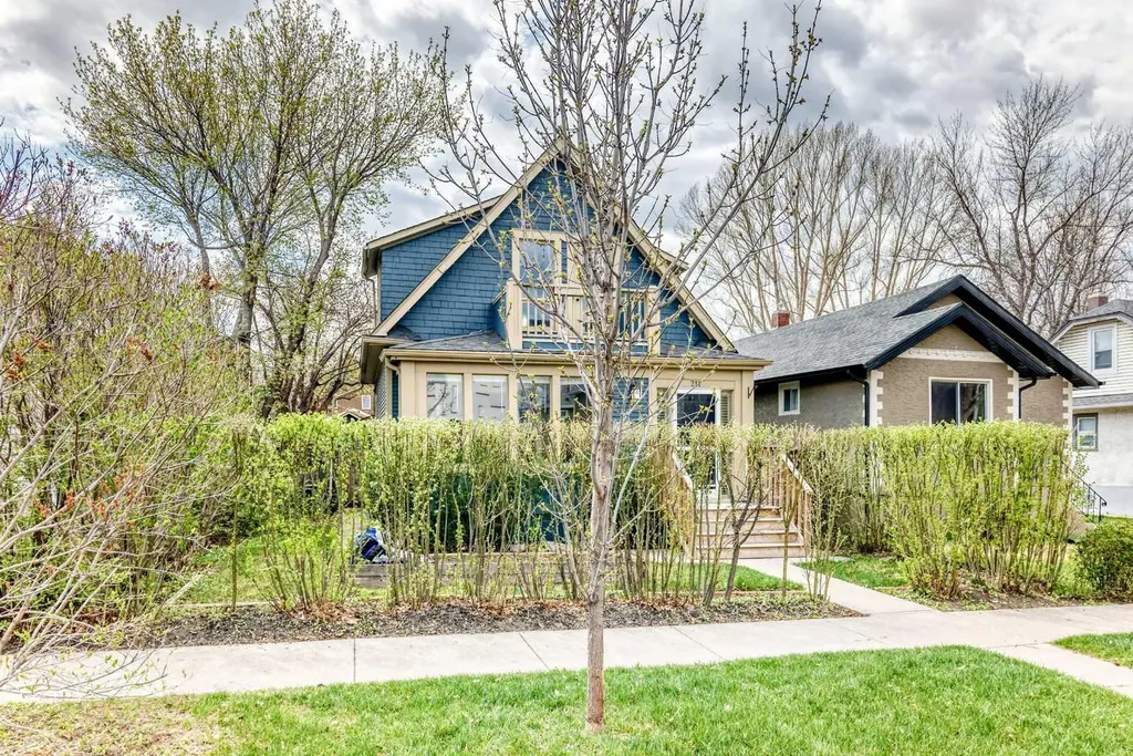 211 10 Avenue NE Calgary AB T2E 0X1