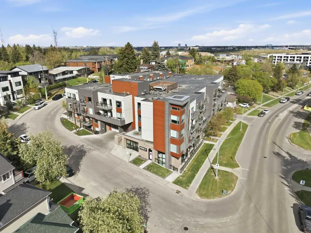 89 34 Avenue SW Calgary AB T2S 3H4